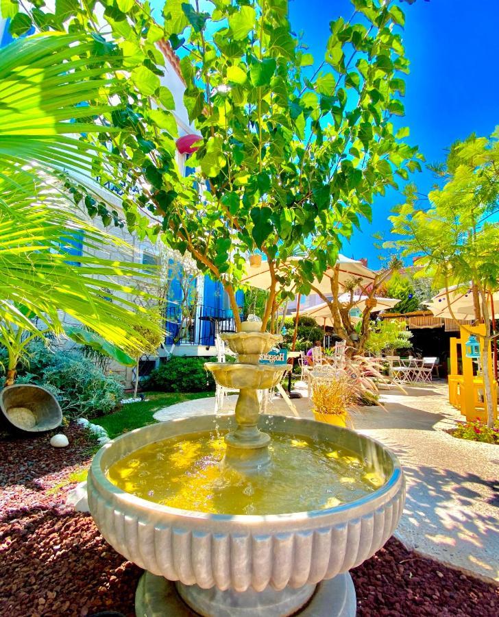 Alacati Kayezta Hotel ภายนอก รูปภาพ